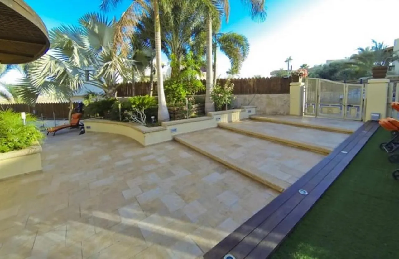 Villa Family Eilat With Heated Pool 0*,