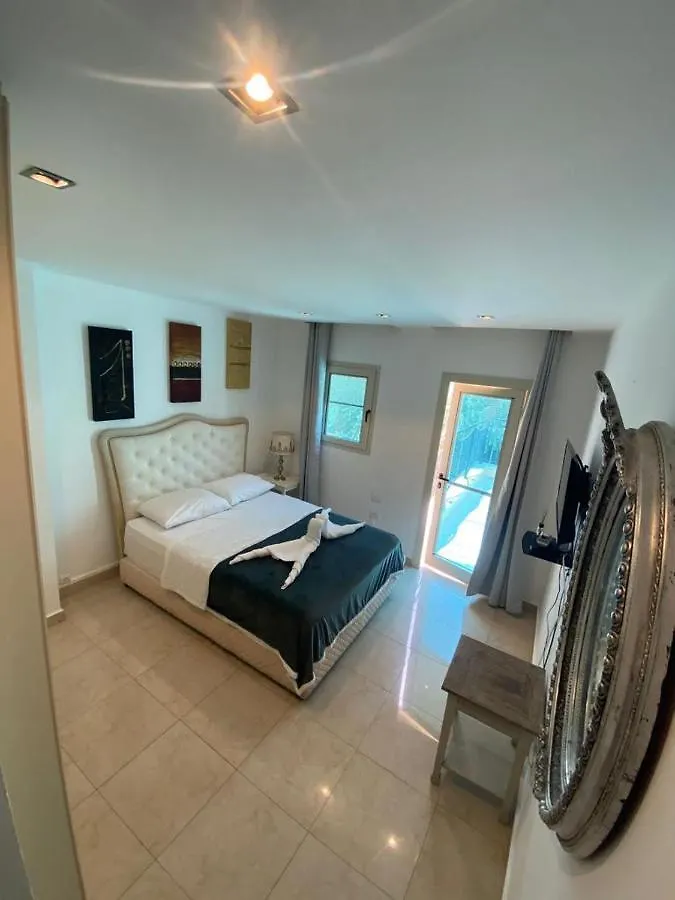 Villa Family Eilat With Heated Pool