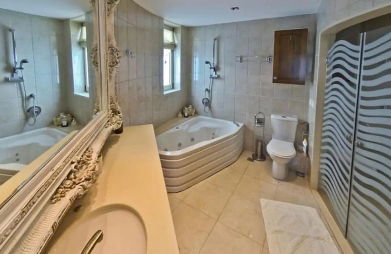 Villa Family Eilat With Heated Pool